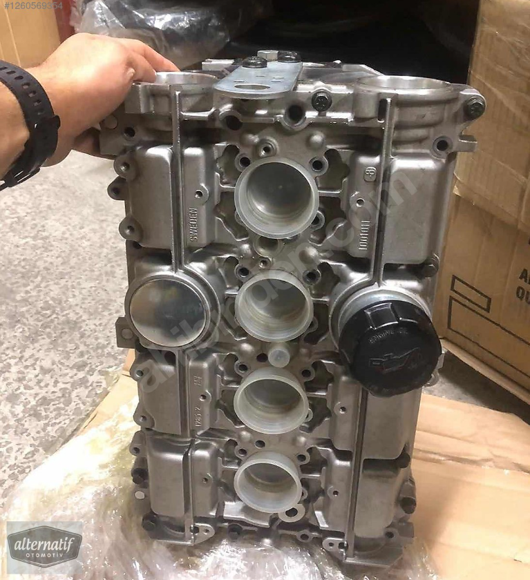 RENAULT SAFRANE LAGUNA VOLVO MOTOR SİLİNDİR KAPAĞI 7438610005