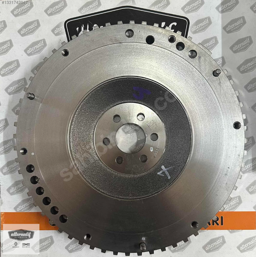 RENAULT CLİO 5 CAPTUR 2 B4D MOTOR VOLANI (VOLANT) 123113960R