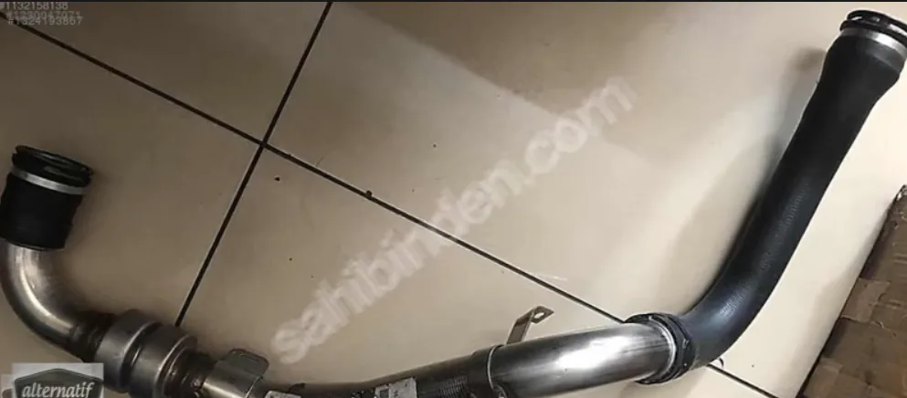 RENAULT LAGUNA 3 III TURBO BORUSU HORTUMU 1.5 DCİ K9K 8200493735